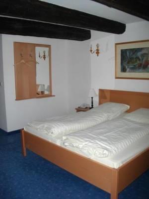 Hotel Gaeubodenhof 施特劳宾 外观 照片